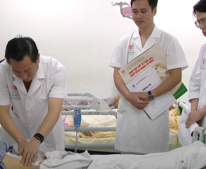 Khi nào cần đi khám bác sĩ nếu nghi ngờ thoát vị vết mổ?